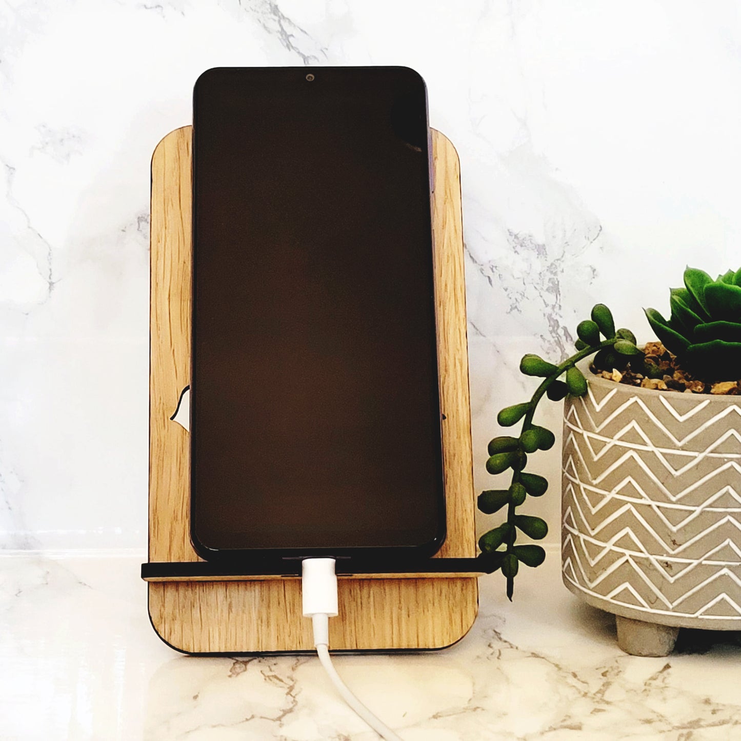 Indian Gift For Dada, Baa, Nana, Nani and Ma. Wooden Phone Holder Mobile Stand.